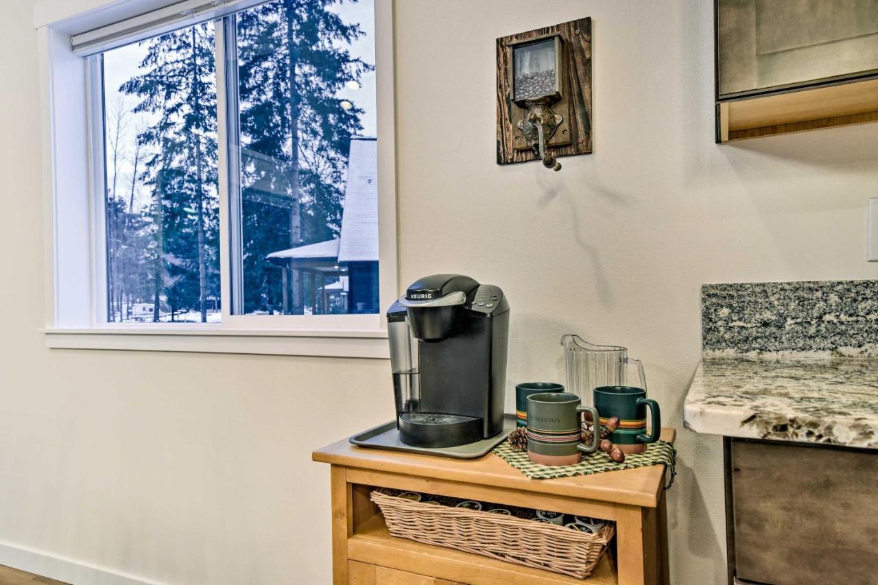 Family-Friendly Packwood Retreat With Deck! Villa Bagian luar foto