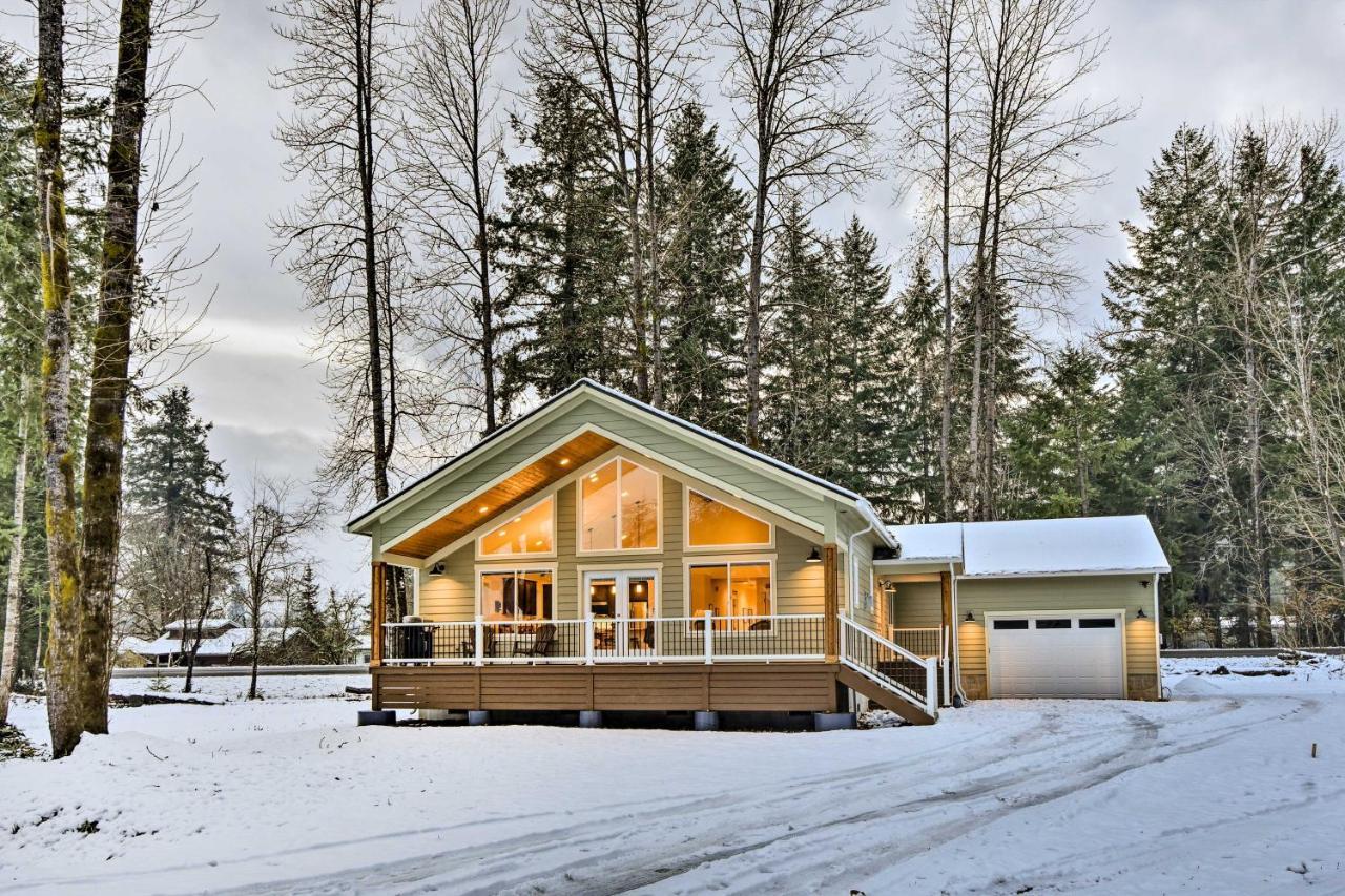 Family-Friendly Packwood Retreat With Deck! Villa Bagian luar foto